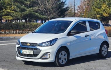 Chevrolet Spark 2022 White