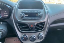 Chevrolet Spark 2022 White full