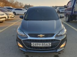 Chevrolet Spark 2022 Gray full