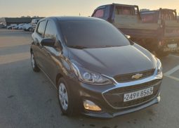 Chevrolet Spark 2022 Gray full